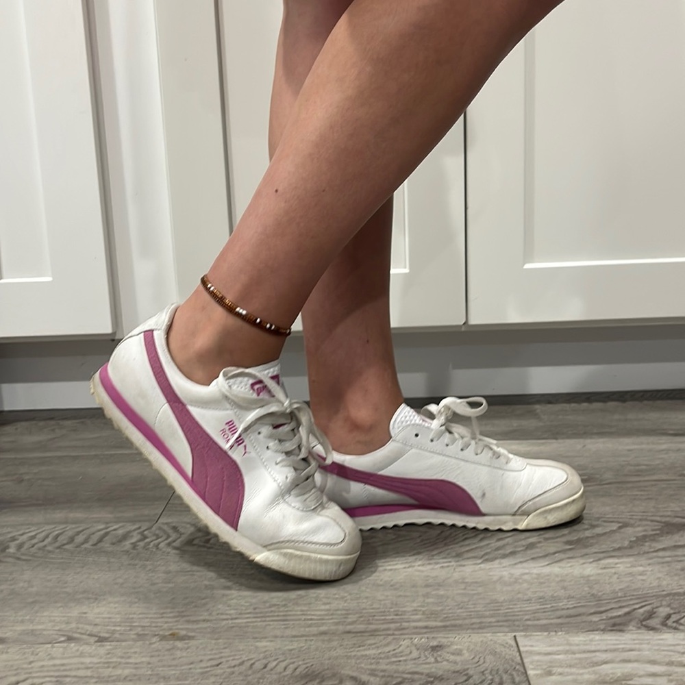 Pink and White Pumas
